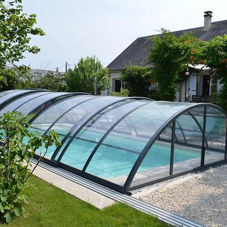 Au Coeur Du Bien-Etre, Chalet Avec Piscine Chauffee Et Couverte, Spa, Sauna, Massages Monteaux Eksteriør billede