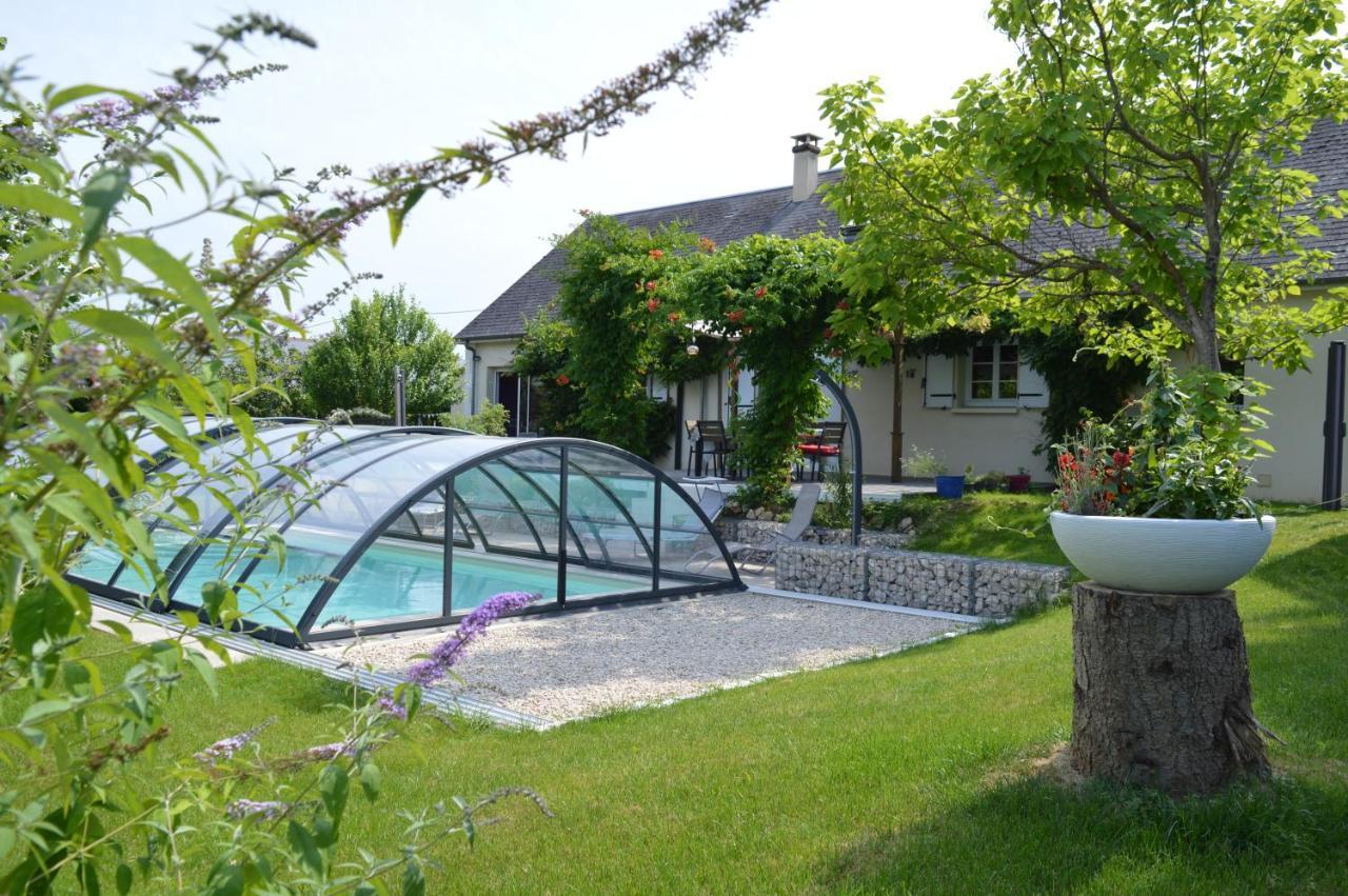 Au Coeur Du Bien-Etre, Chalet Avec Piscine Chauffee Et Couverte, Spa, Sauna, Massages Monteaux Eksteriør billede